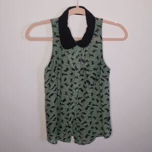 Glam Dolls shirt size small